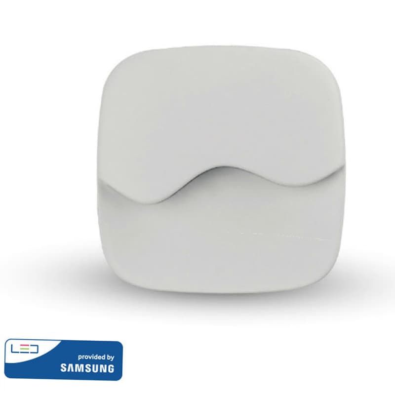 Led Φωτάκι Νυκτός Πρίζας Τετράγωνο με Αισθητήρα Φωτός Samsung SMD 0.45W Φυσικό Λευκό 4000Κ 6x6cm 831 - V-TAC